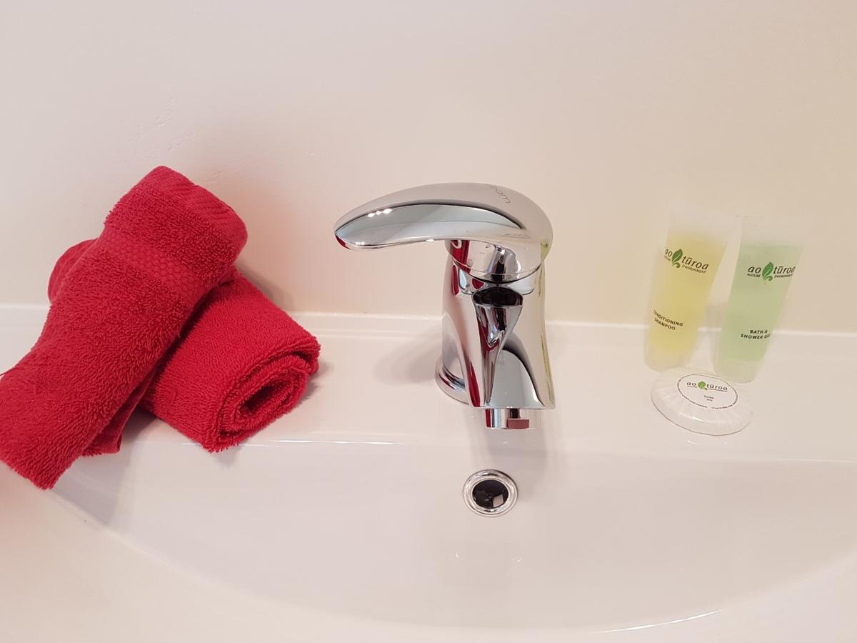 אגם טאופו Annandale Accommodation מראה חיצוני תמונה