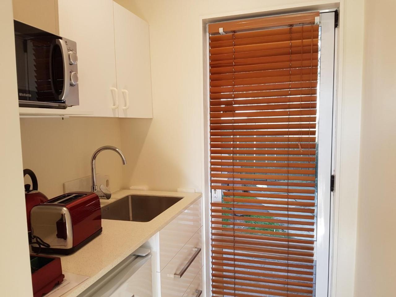 אגם טאופו Annandale Accommodation מראה חיצוני תמונה